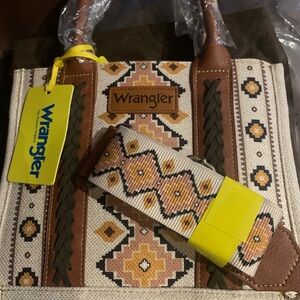 Wrangler Tan and Cream Geometric Tote